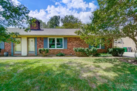 3223 Circles End Cir, Charlotte, NC 28226