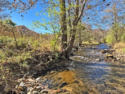 10705 Nc 209 Hwy, Hot Springs, NC 28743