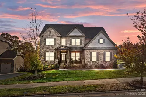 14008 Timbergreen Dr, Huntersville, NC 28078