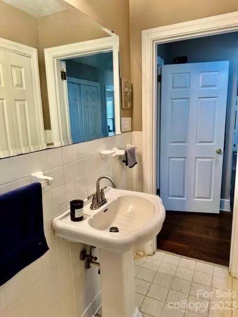 402 County Home Rd, Conover, NC 28613 photo 20