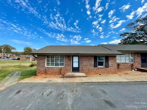 438 Willow Spring Ln, Rock Hill, SC 29730