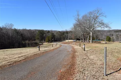 2575 Mountain View Rd, Hickory, NC 28602 photo 9