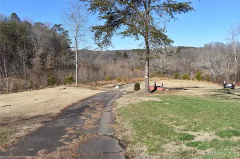 2575 Mountain View Rd, Hickory, NC 28602 photo 12