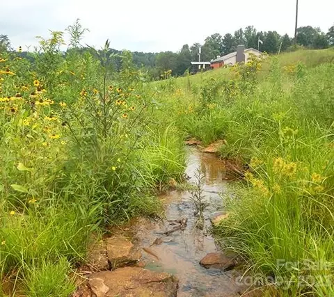 2575 Mountain View Rd, Hickory, NC 28602 photo 7