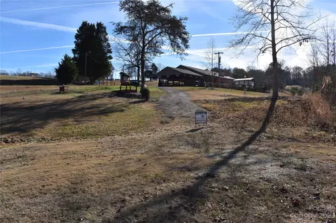 2575 Mountain View Rd, Hickory, NC 28602 photo 17
