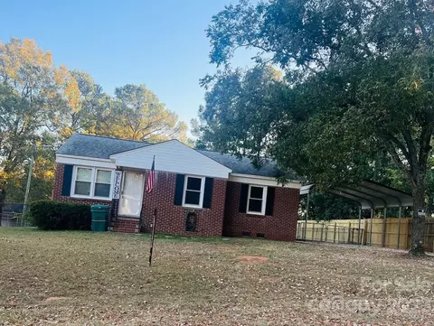 111 Berry 7 St #7, Chester, SC 29706