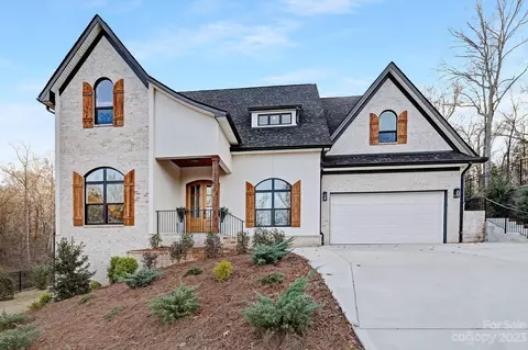 2621 Ski Trail Ln, Waxhaw, NC 28173