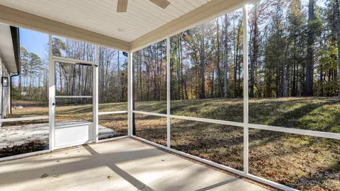 5013 Oconee Dr, Stanley, NC 28164 photo 28