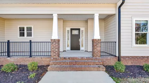 5013 Oconee Dr, Stanley, NC 28164 photo 4