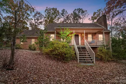 6212 Harbor Dr, Concord, NC 28025