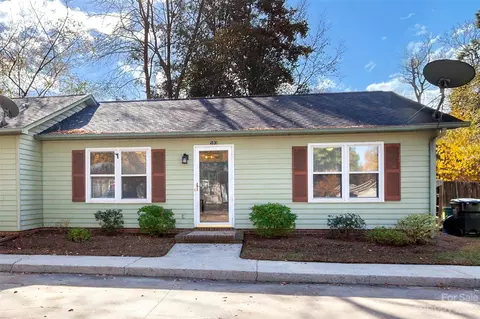 593 Cedarvilla Dr, Rock Hill, SC 29730