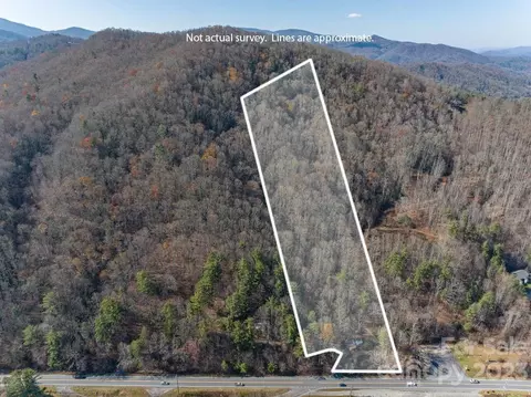 174 Leafy Ln, Boone, NC 28607 photo 2