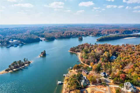 High Lake Drive, Statesville, NC 28677