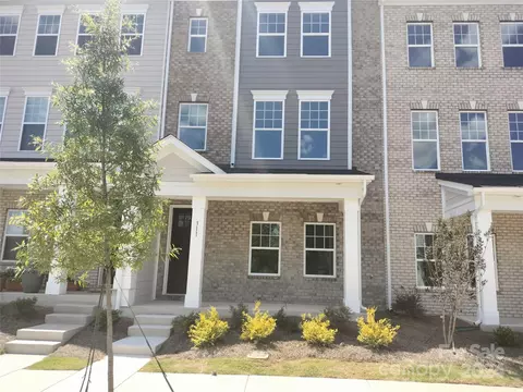 311 Cramerton Mills 55 Pkwy #55, Cramerton, NC 28032