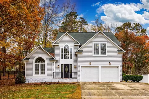 12513 Old Timber Rd, Charlotte, NC 28269
