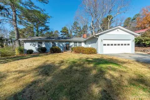 86 Gibson Rd, Asheville, NC 28804