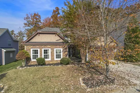 1264 Saint Johns Ave, Matthews, NC 28104