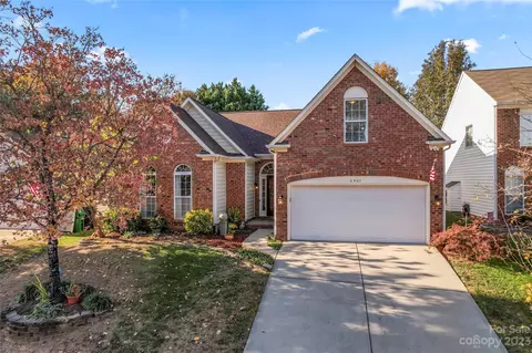 6401 Tunston Ln, Charlotte, NC 28269