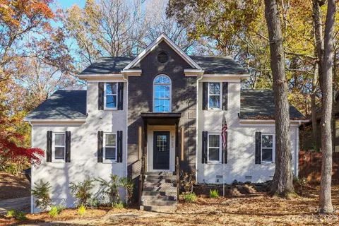 4123 Carmel Forest Dr, Charlotte, NC 28226