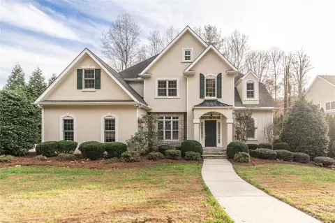 80 Fernbrook Way, Hendersonville, NC 28791