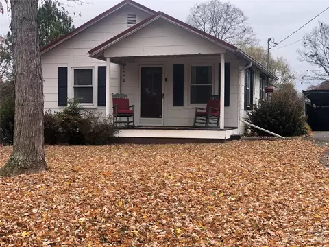 339 8th Ave, Maiden, NC 28650