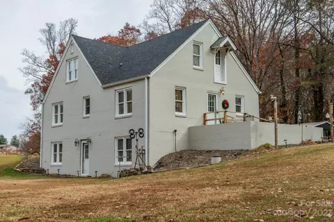 164 Memory Ln, State Road, NC 28676 photo 6