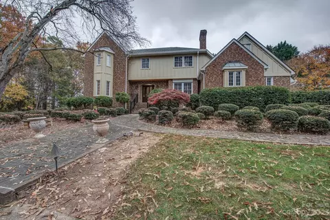 216 Weathers Dr, Stanley, NC 28164