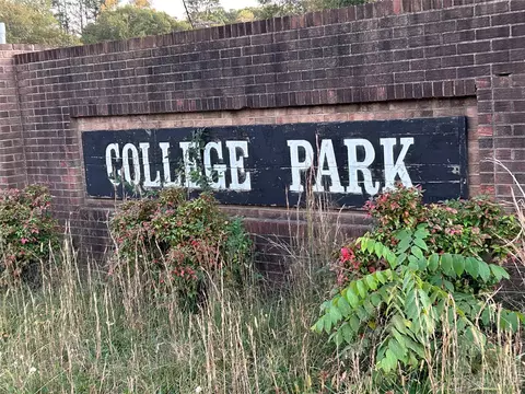 000 College Blvd, Dallas, NC 28034