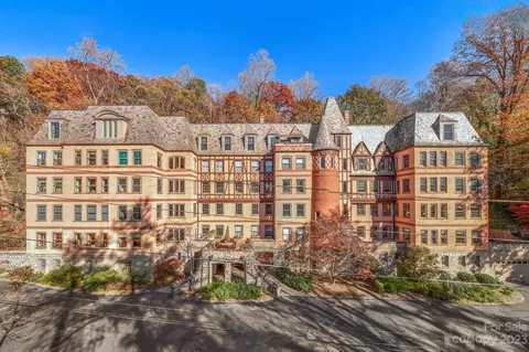 185 Macon B6 Ave #B6, Asheville, NC 28804