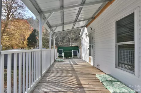 185 Eagle Hills Rd, Purlear, NC 28665 photo 38