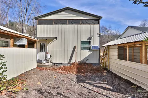185 Eagle Hills Rd, Purlear, NC 28665 photo 43