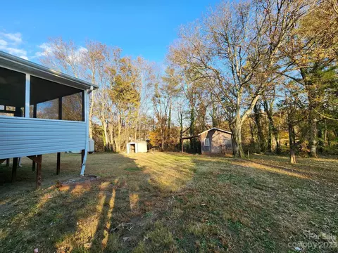 199 Watt St, Cooleemee, NC 27014 photo 5