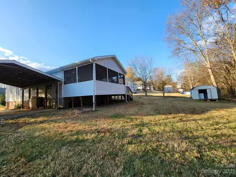 199 Watt St, Cooleemee, NC 27014 photo 6