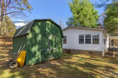 122 Whitaker Rd, Fairview, NC 28730 photo 27