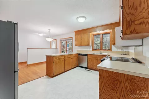 1210 Mac Ln, Stanley, NC 28164 photo 9