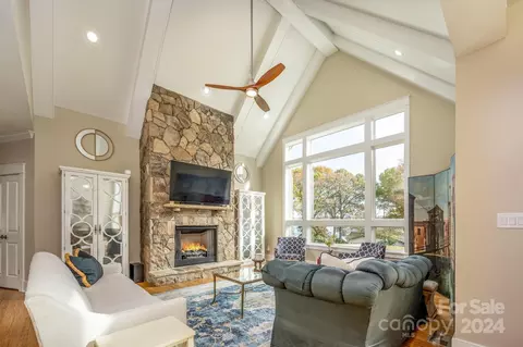 9355 Legrand Dr, Terrell, NC 28682 photo 6