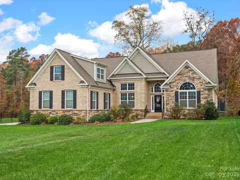 5029 Mill Creek Rd, Lake Wylie, SC 29710