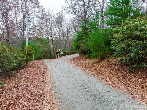 46 Overlook Dr, Spruce Pine, NC 28777 photo 16