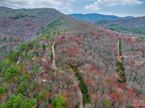 46 Overlook Dr, Spruce Pine, NC 28777 photo 8