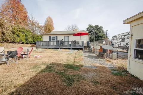 421 Morehead Rd, Marion, NC 28752 photo 35