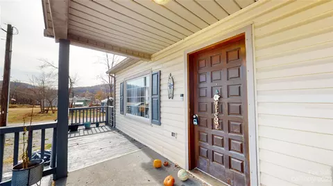 421 Morehead Rd, Marion, NC 28752 photo 29