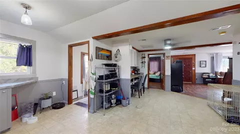 421 Morehead Rd, Marion, NC 28752 photo 9
