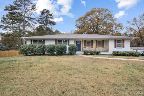 4231 Acorn St, Charlotte, NC 28205
