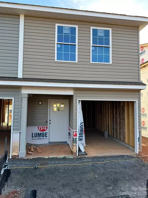 1030 10th Ne Ave NE, Hickory, NC 28601