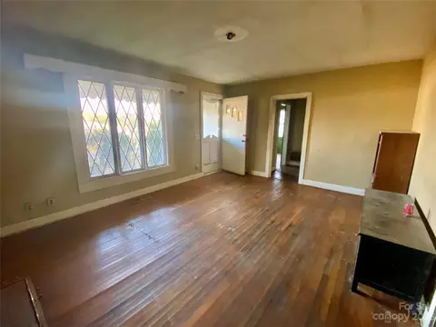 793 Silver Creek Rd, Mill Spring, NC 28756 photo 12
