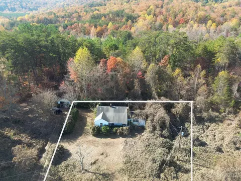 793 Silver Creek Rd, Mill Spring, NC 28756 photo 4