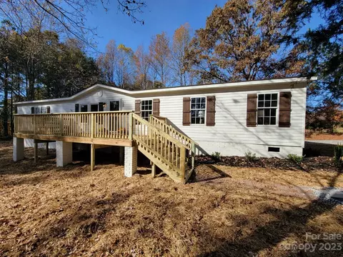 158 Hunsucker Trl, Iron Station, NC 28080