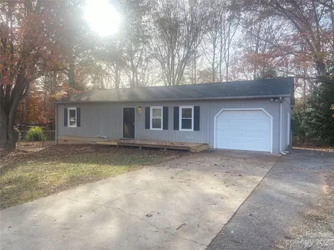 4678 Mount Olive Church Rd, Morganton, NC 28655