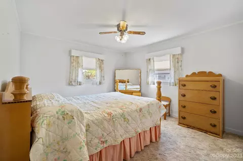 115 Stephens Dr, Morganton, NC 28655 photo 9