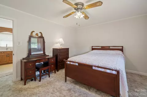 115 Stephens Dr, Morganton, NC 28655 photo 17
